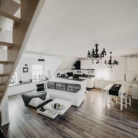 Apartament Rynek Pniewy Pniewy  Bagian luar foto
