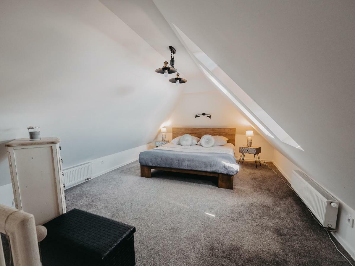 Apartament Rynek Pniewy Pniewy  Bagian luar foto